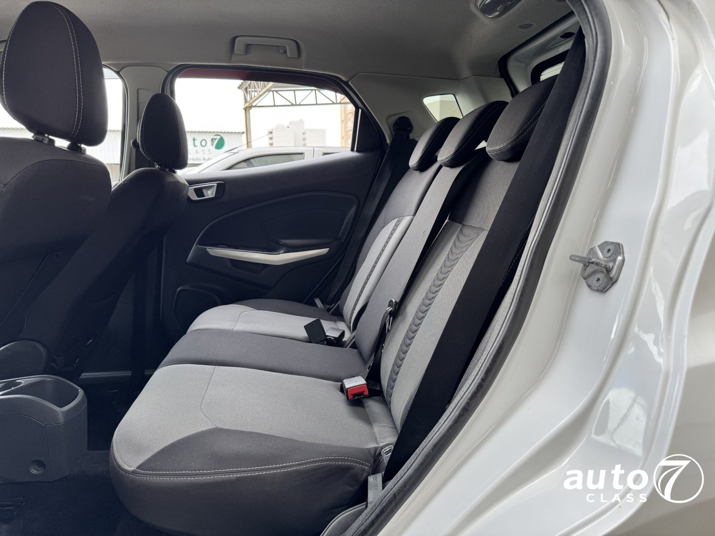 FORD ECOSPORT - Foto 9